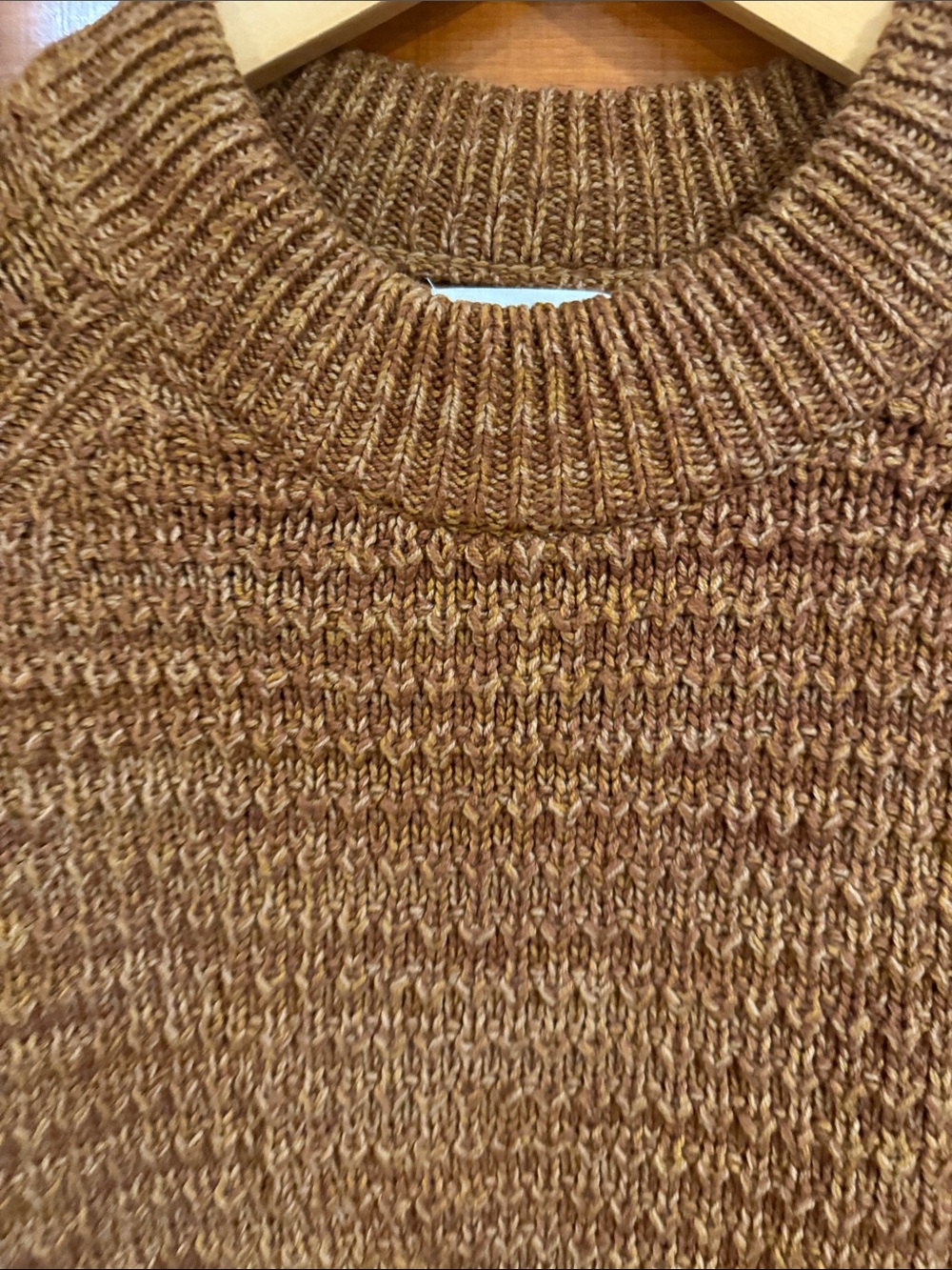 Universal Thread Rust Brown Textured Crewneck Sweater - Picture 6 of 7